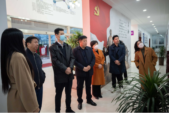鄭東新區(qū)、經(jīng)開區(qū)、航空港區(qū)政協(xié)委員赴公司考察交流！